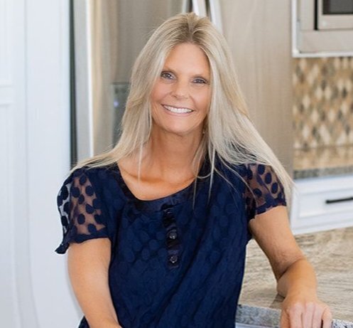 Apryle Borst Agent Photo